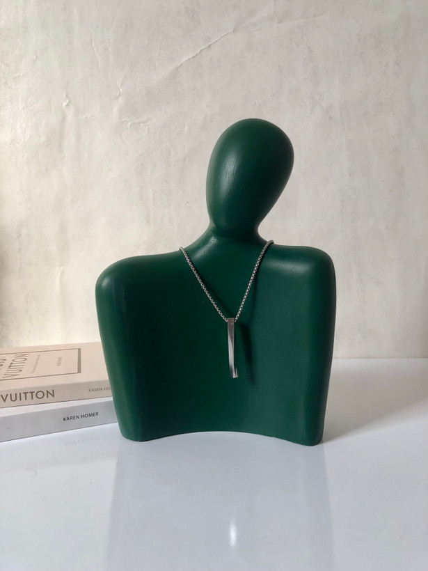 مجسمه زوج بزرگ بتنی مینیمال