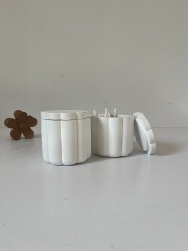 شات گل جای گوش پاککن و پد آرایشی