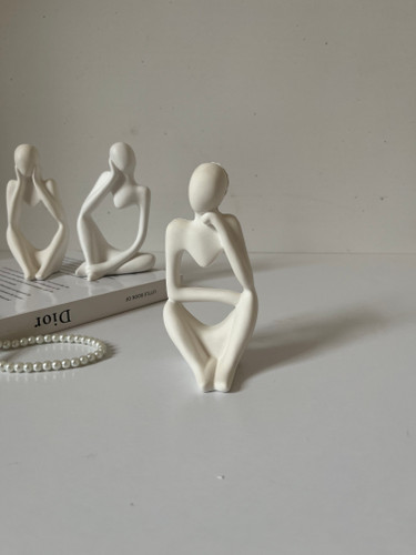 مجسمه بتنی متفکر کد 2