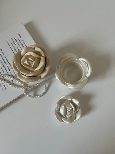 شات بتنی گل رز مینیمال