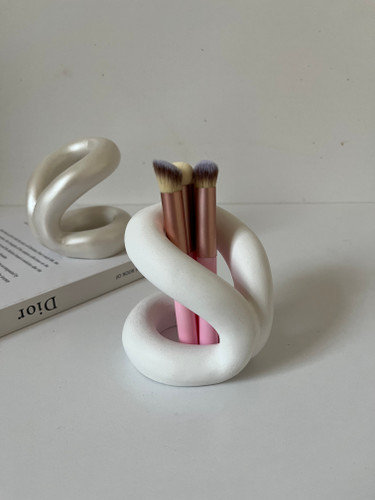 جابراشی بتنی میلهای پینترستی مینیمال