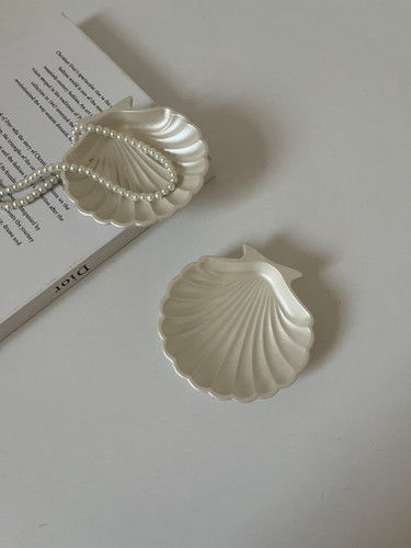 دکوری بتنی مدل صدف