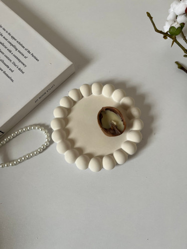 زیر لیوانی مرواریدی مینیمال