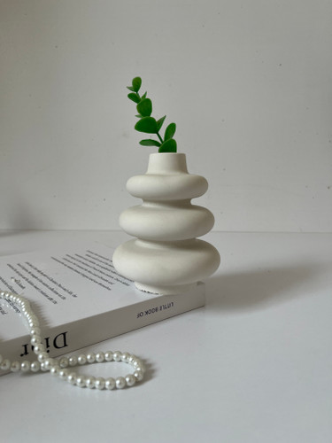 گلدان آبشاری بتنی